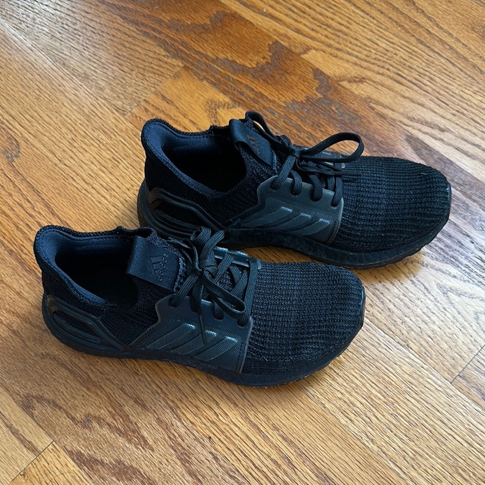 Adidas ultraboost Black sneakers